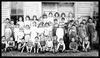 Fultz, Kentucky  Schoolhouse, circa 1920